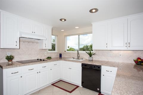 2559 Summit Dr, Escondido, CA 92025 photo 17