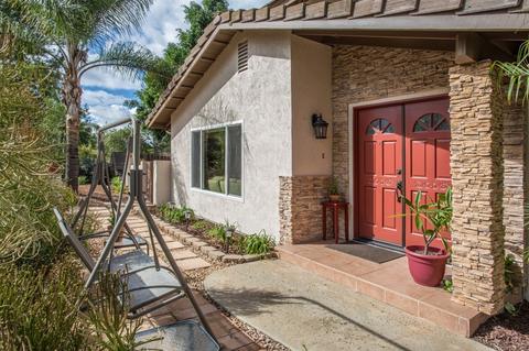 2559 Summit Dr, Escondido, CA 92025 photo 10