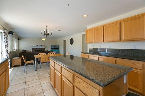 321 La Soledad Way, Oceanside, CA 92057 photo 8