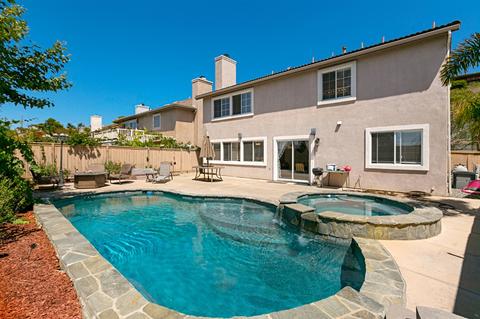 321 La Soledad Way, Oceanside, CA 92057 photo 1