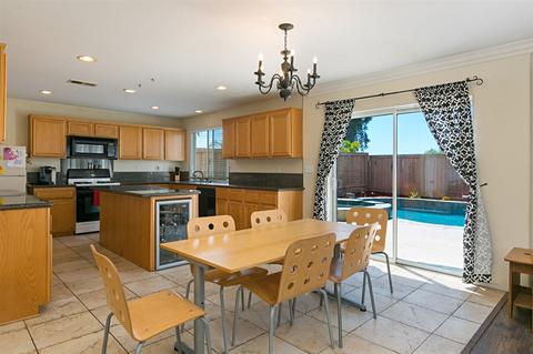 321 La Soledad Way, Oceanside, CA 92057 photo 4