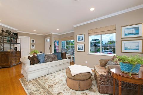 969 Orma Dr, San Diego, CA 92106 photo 6