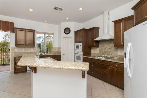 908 Bellagio, Escondido, CA 92027 photo 8