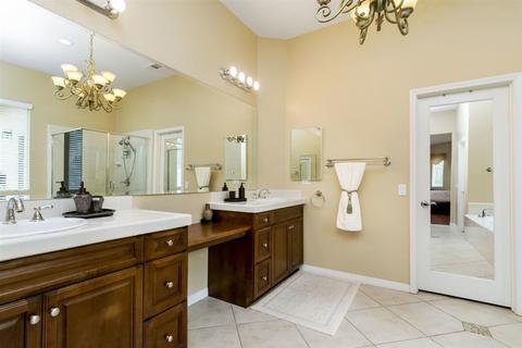 908 Bellagio, Escondido, CA 92027 photo 15
