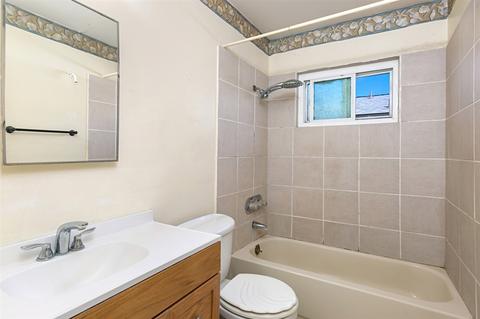 3919 Celeste Dr, Oceanside, CA 92056 photo 17