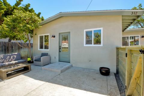 312 J Ave, Coronado, CA 92118 photo 2