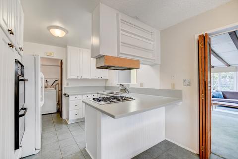 5745 Nagel St, La Mesa, CA 91942 photo 8