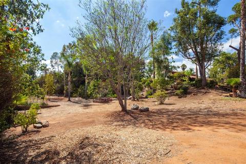 3640 Lago Sereno, Escondido, CA 92029 photo 24