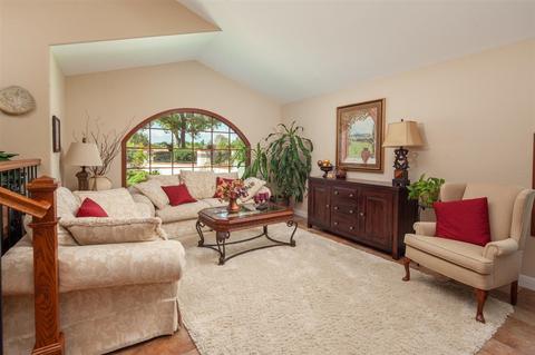 3640 Lago Sereno, Escondido, CA 92029 photo 6