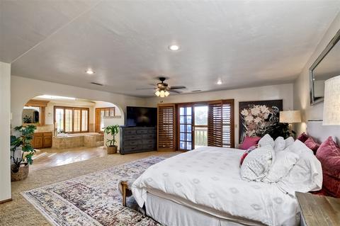 311 Rockhill Rd, Vista, CA 92084 photo 11