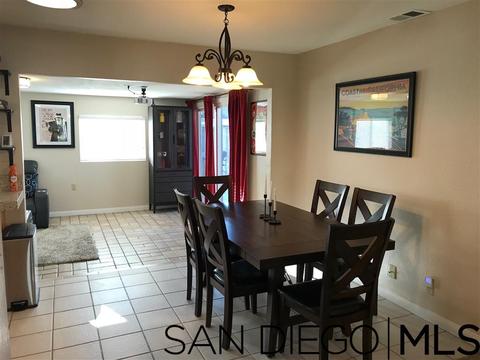 12956 Gate Dr, Poway, CA 92064 photo 6