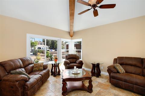 5303 Rio Plata Dr, Oceanside, CA 92057 photo 3