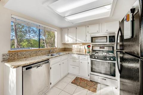 12502 Jackson Heights Dr, El Cajon, CA 92021 photo 8