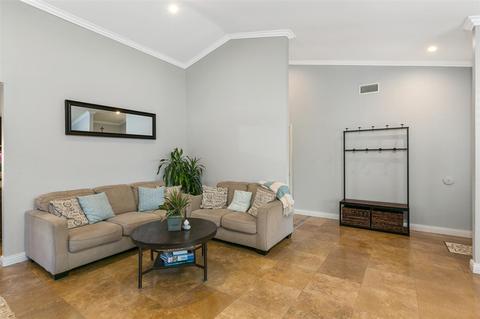 812 Oleander Pl, Escondido, CA 92027 photo 5