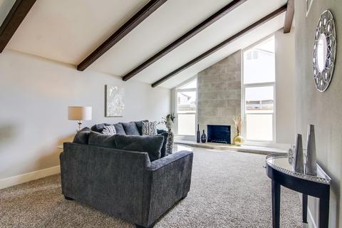 354 E Oneida St, Chula Vista, CA 91911 photo 8