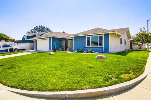 354 E Oneida St, Chula Vista, CA 91911 photo 4