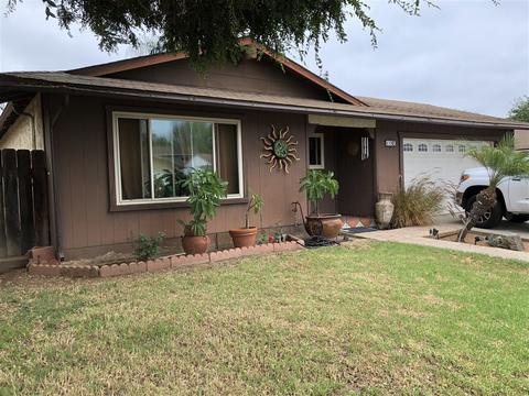 1180 Roosevelt St, Escondido, CA 92027 photo 1