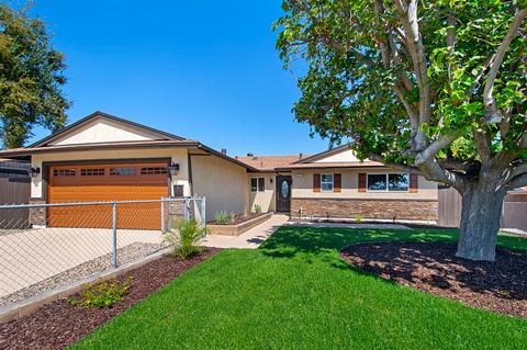 9462 Lake Canyon Rd, Santee, CA 92071 photo 1