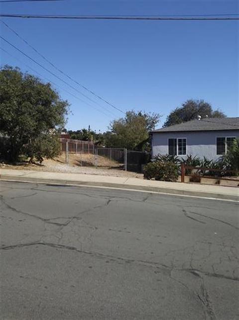 6255 Dixie Dr, La Mesa, CA 91942 photo 4