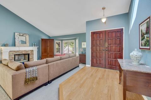 3518 Lomas Serenas Dr, Escondido, CA 92029 photo 2