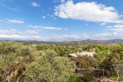 3410 Lomas Serenas Dr, Escondido, CA 92029 photo 25