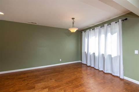 9281 Carthay Cir, Spring Valley, CA 91977 photo 10