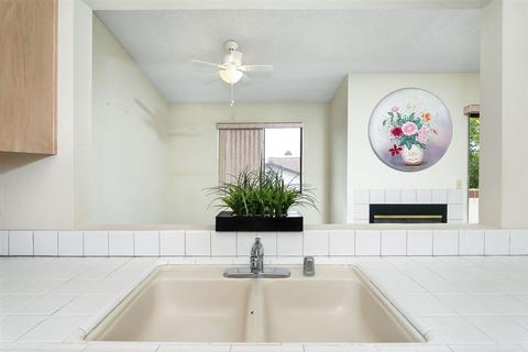 3926 Murray Hill Rd, La Mesa, CA 91941 photo 6