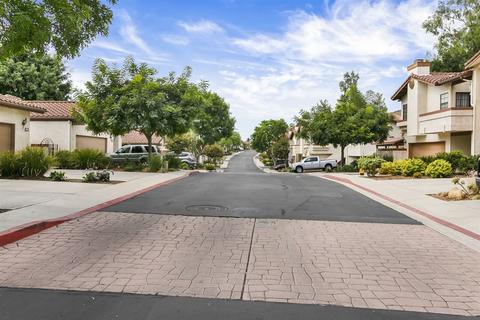 3926 Murray Hill Rd, La Mesa, CA 91941 photo 3