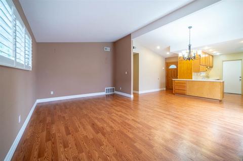 6015 Zora St, La Mesa, CA 91942 photo 8