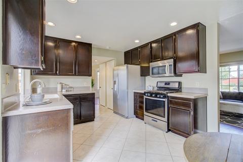 1444 Eastview Ct, Oceanside, CA 92056 photo 9