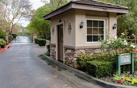 823 Inverlochy, Fallbrook, CA 92028 photo 18