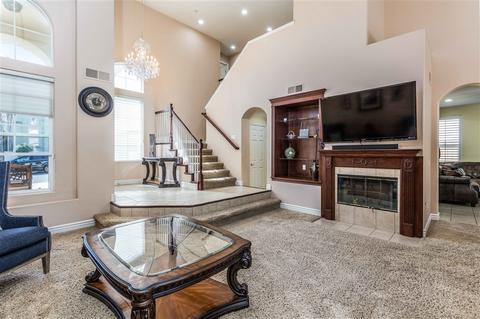 10180 California Waters Dr, Spring Valley, CA 91977 photo 5