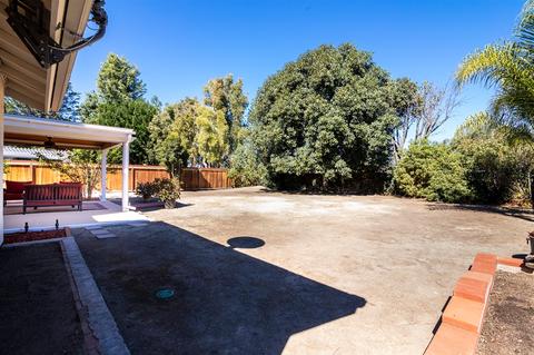 1410 Henshaw Rd, Oceanside, CA 92056 photo 23