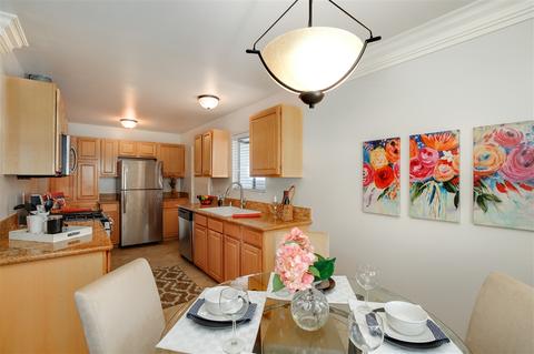 3266 Isabella Dr, Oceanside, CA 92056 photo 4