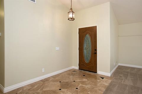 3865 Carnegie Dr, Oceanside, CA 92056 photo 4