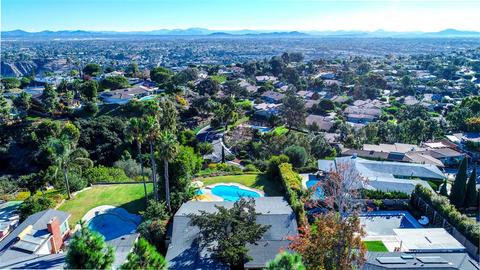 5747 Soledad Rd, La Jolla, CA 92037 photo 3
