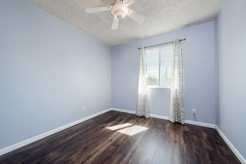 9524 Abbeyfield Rd, Santee, CA 92071 photo 18