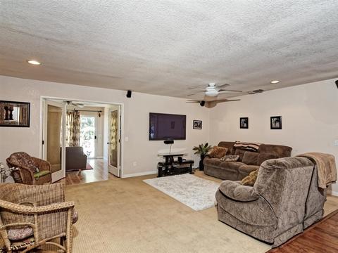 9122 Farrington Dr, Santee, CA 92071 photo 6