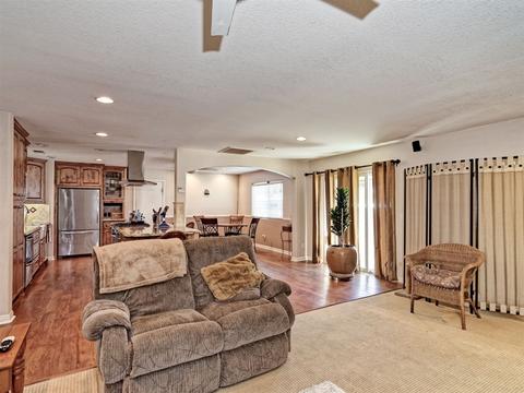 9122 Farrington Dr, Santee, CA 92071 photo 5