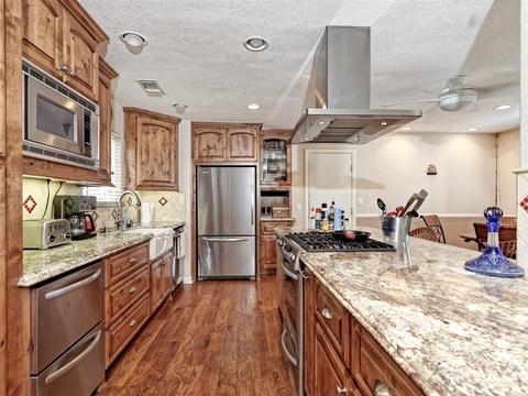 9122 Farrington Dr, Santee, CA 92071 photo 1