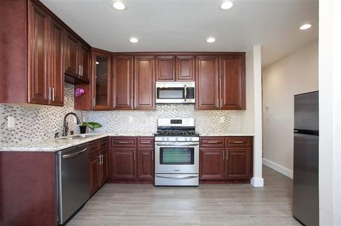 7429 Ida St, Lemon Grove, CA 91945 photo 2
