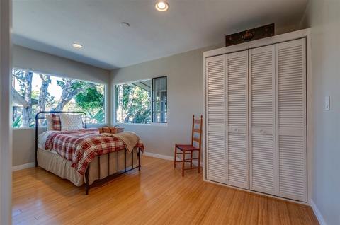 10045 Sunset Ave, La Mesa, CA 91941 photo 16