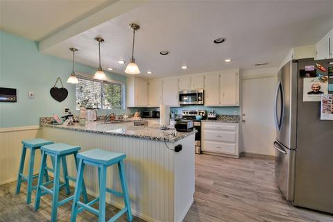 1738 Green Briar Cir, Fallbrook, CA 92028 photo 8