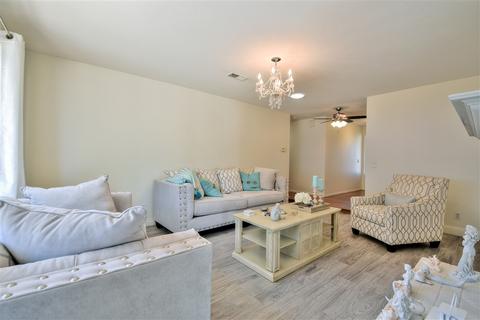 1738 Green Briar Cir, Fallbrook, CA 92028 photo 11
