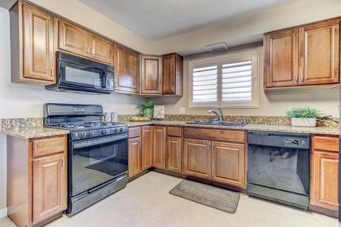 1675 Whigham Pl, El Cajon, CA 92019 photo 5