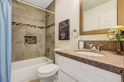 124 S Date St, Escondido, CA 92025 photo 3