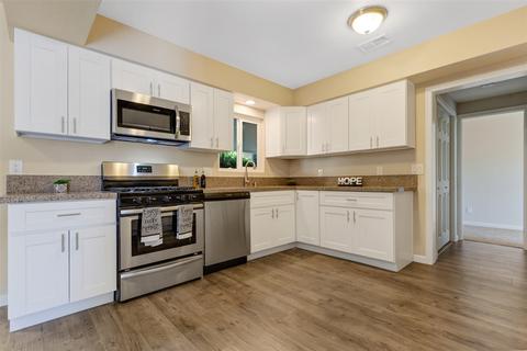 124 S Date St, Escondido, CA 92025 photo 1