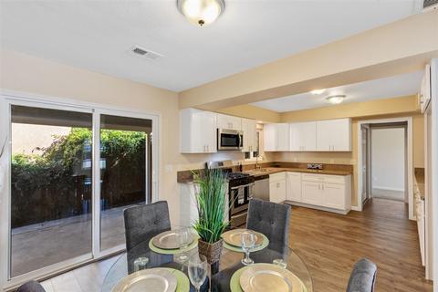 124 S Date St, Escondido, CA 92025 photo 9