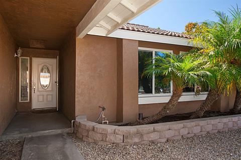 4723 Lofty Grove Dr, Oceanside, CA 92056 photo 3