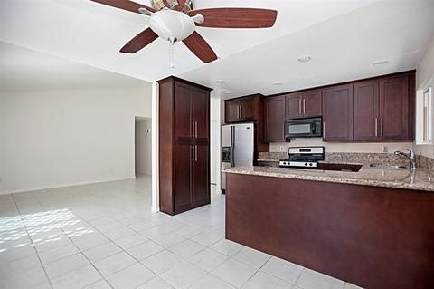 4723 Lofty Grove Dr, Oceanside, CA 92056 photo 9
